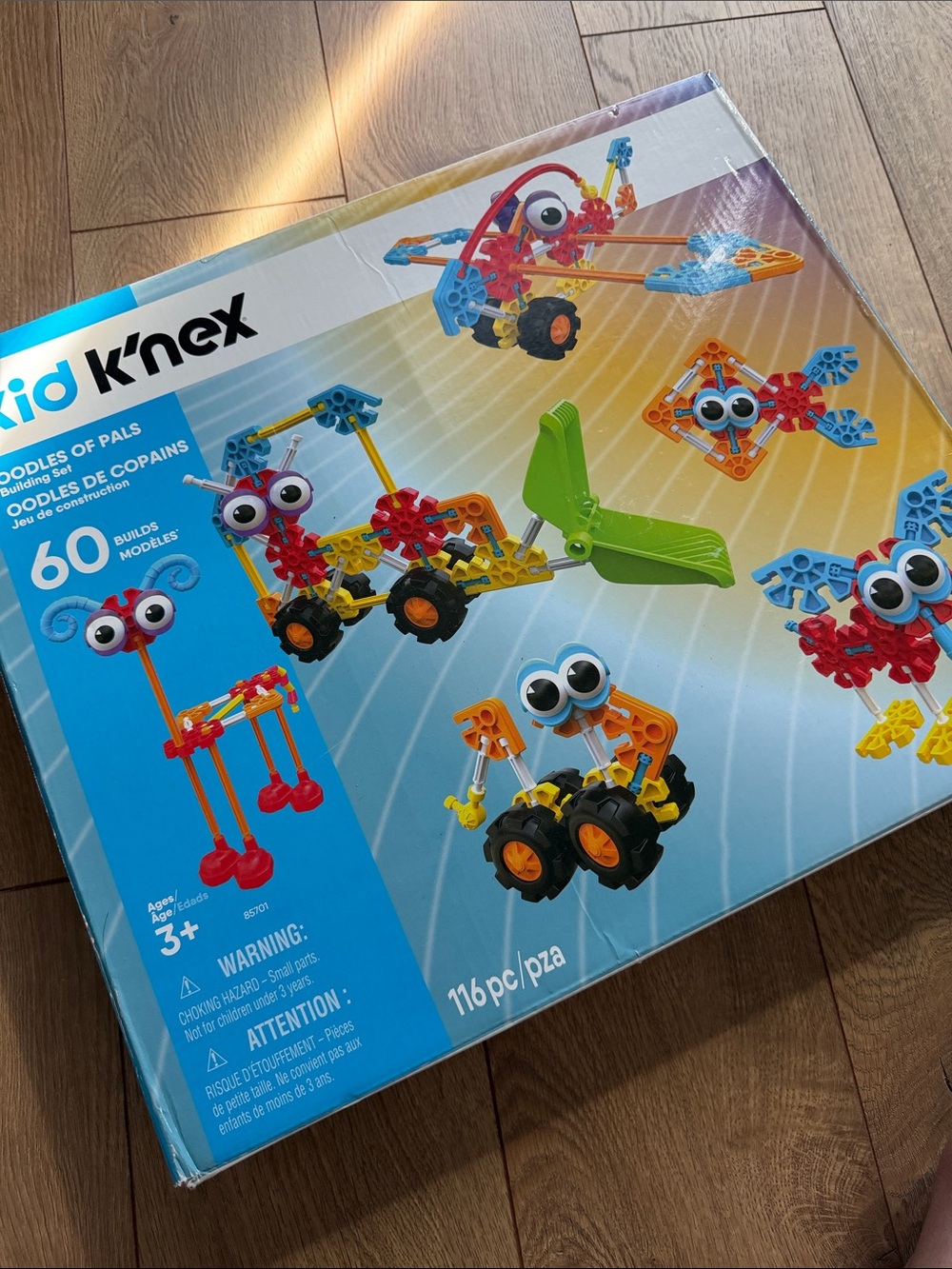 Kid K'nex Oodles of Pals Building Set